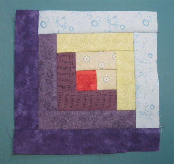 Log Cabin Block A8 Log Cabin piecing by Sandi Walton at Piecemeal Quilts